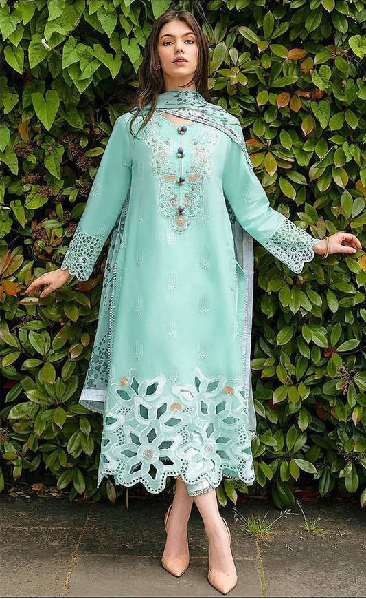 MushQ  Embroided lawn