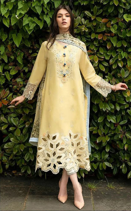 MushQ  Embroided lawn