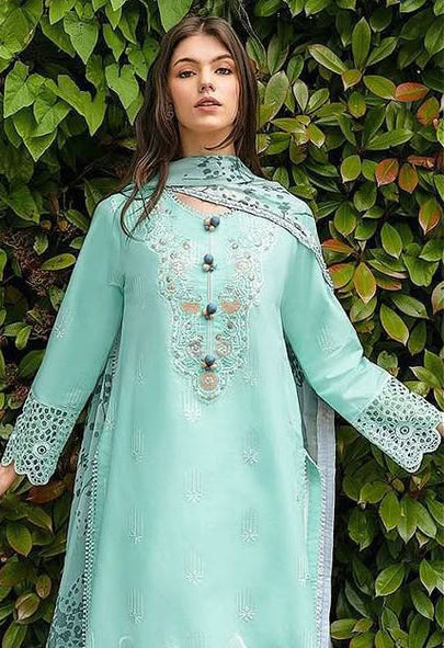 MushQ  Embroided lawn