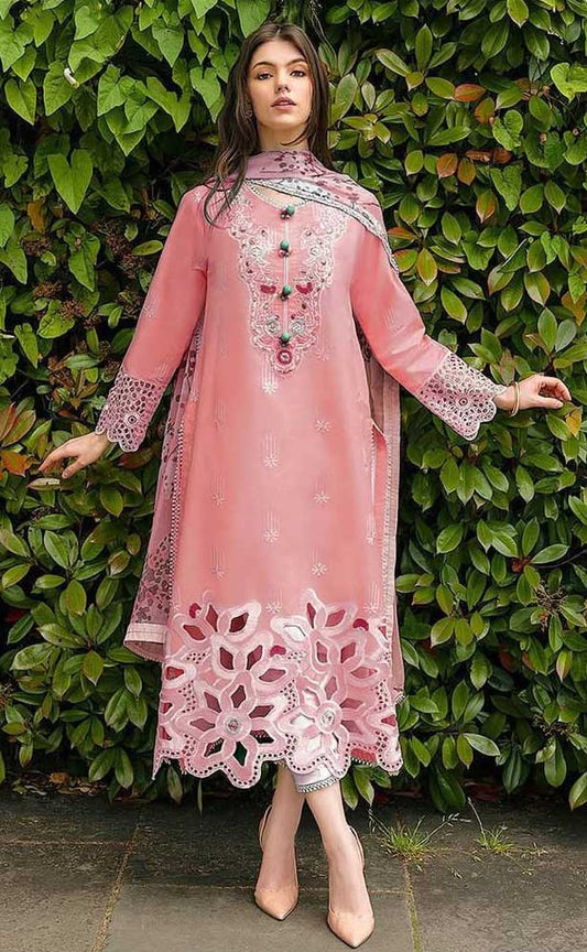 MushQ  Embroided lawn