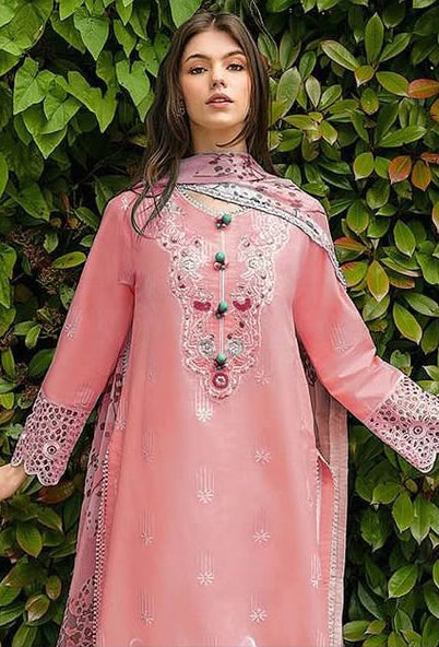 MushQ  Embroided lawn